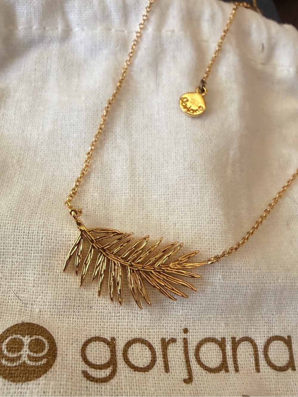 Gold Leaf Pendant Necklace